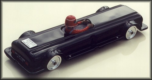 Chuck Armer's valve cover racer