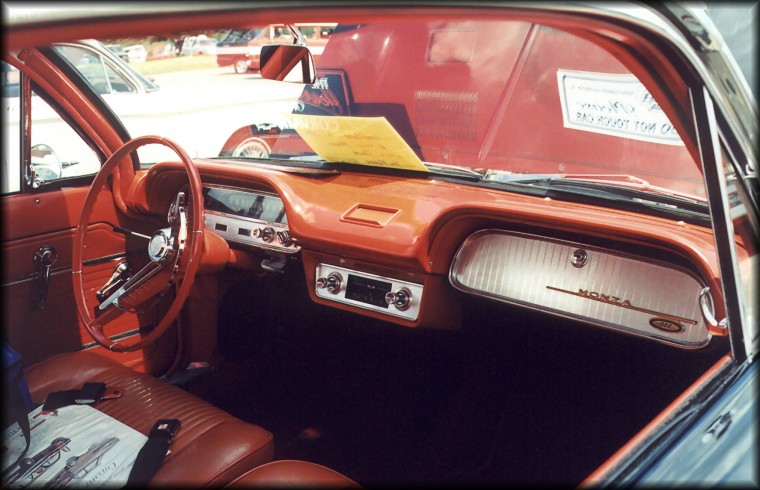1961 Monza 900 interior