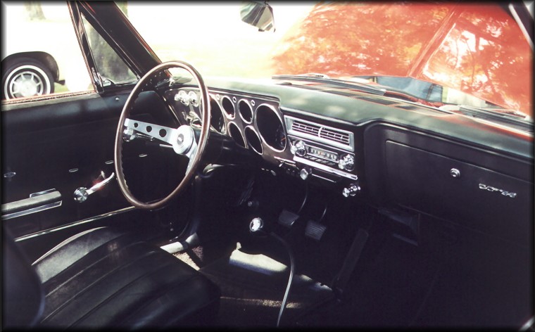 1966 Corsa sport coupe interior with air-conditioning