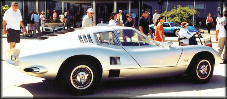 Corvair Monza GT (side view)