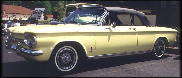 1964 Corvair Monza convertible (36589 bytes)