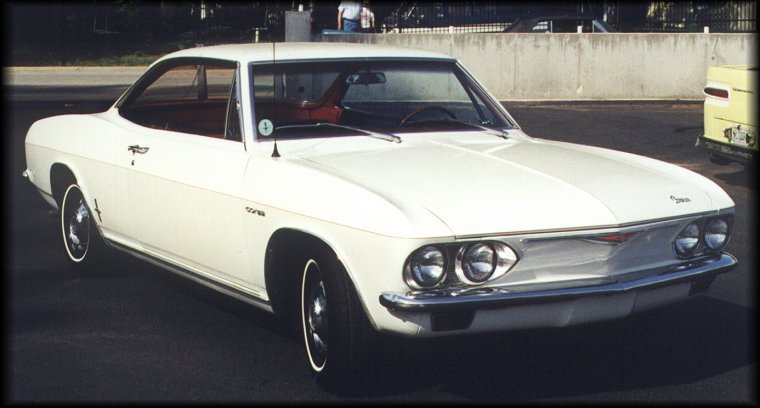 Corvair Corsa <front 3/4 view) (52998 bytes)