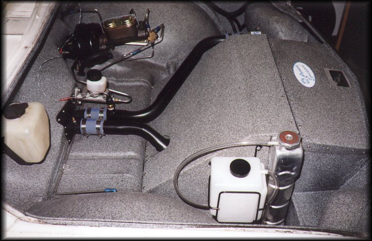Corv-8 trunk area from passenger side